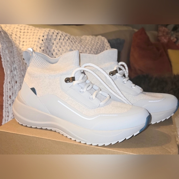 Vessi Stormburst High Top. Waterproof, New In Box Womens Size 8 - Picture 4 of 7